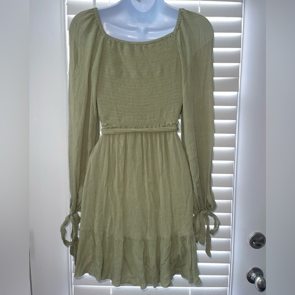 MOOYA PARIS Chic Ribbed Back Long Sleeve Olive Mini Dress - Picture 6 of 7